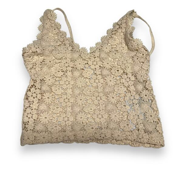 5/$35‎    H&M Womens Crop Top Sz XS Light Beige Lace Camisole V Neck Cropped - Picture 3 of 6